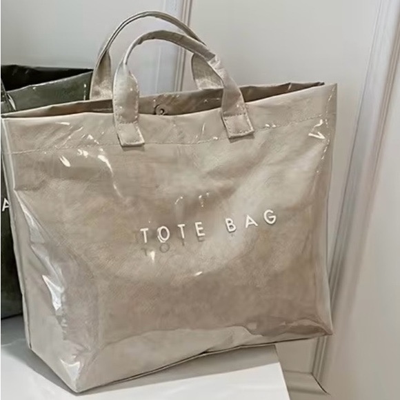Handbags - Brand New Elegant Cream Tote Bag~ 11.42 inch height & 13.39inch length